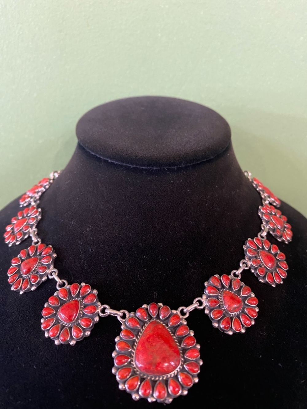Vintage Coral Cluster 925 Red southwestern Teardrop Necklace